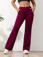 Flared broek met hoge taille en wijde pijpen in bordeauxrood