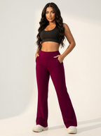 Flared broek met hoge taille en wijde pijpen