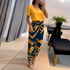 Tweedelige set met V-hals top en broek