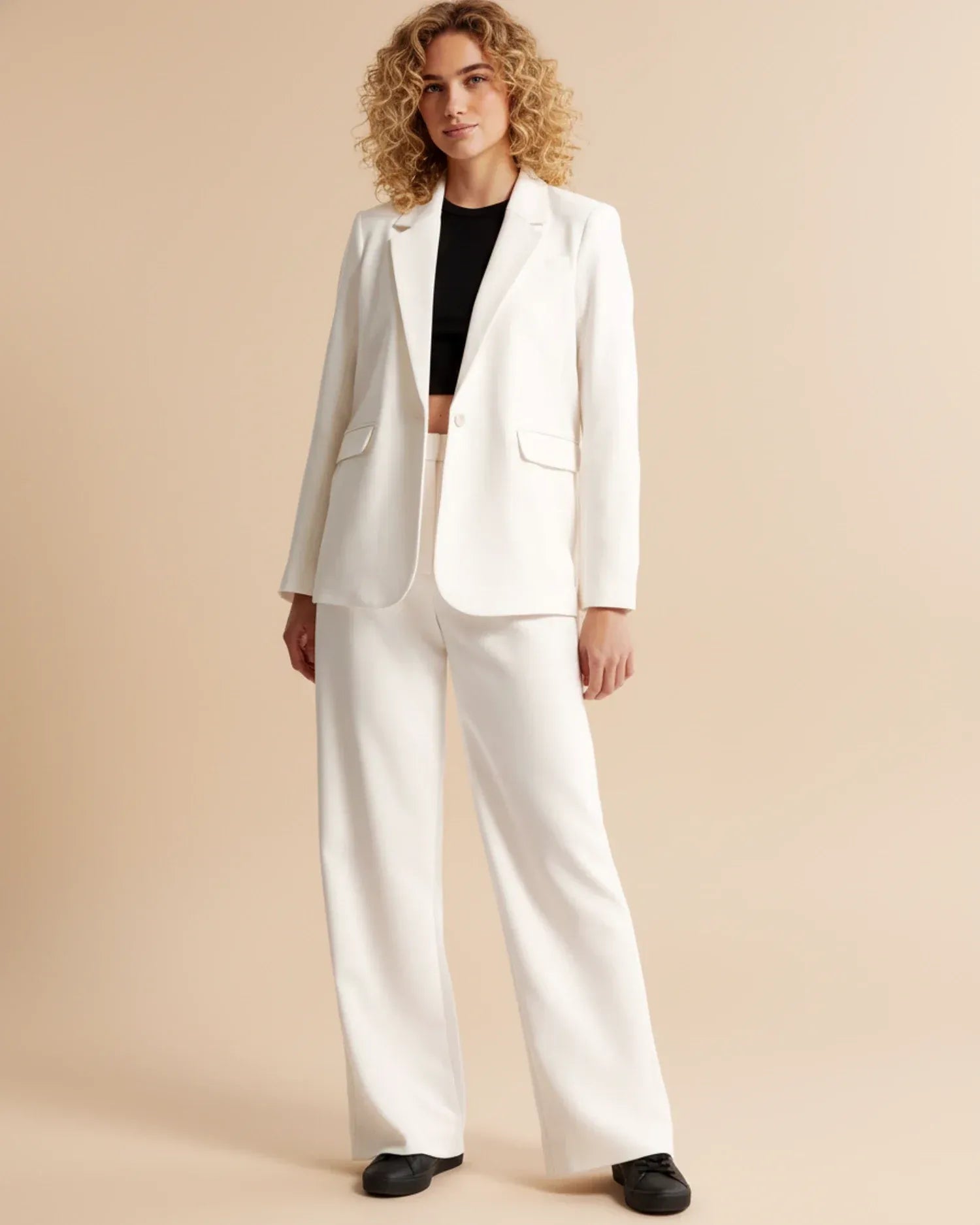 Wide-leg pantalon met hoge taille en subtiele plooien