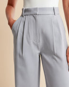 Wide-leg pantalon met hoge taille en subtiele plooien