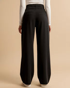 Wide-leg pantalon met hoge taille en subtiele plooien in zwart