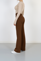 Rechte pantalon met hoge taille en soepele val