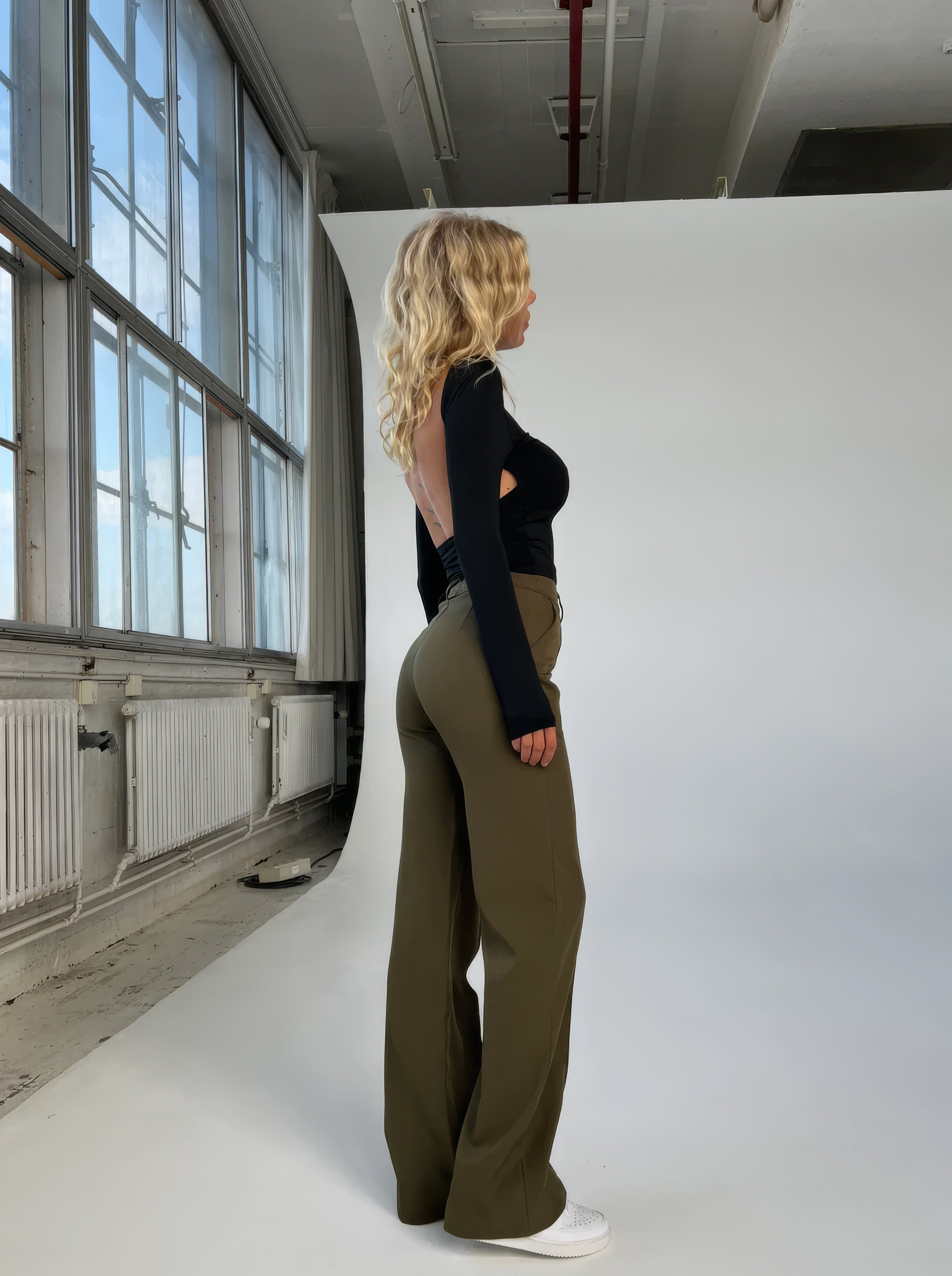 Rechte pantalon met hoge taille en soepele val