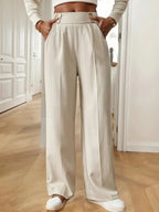 Pantalon met hoge taille en decoratieve knoopdetails