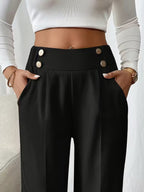Pantalon met hoge taille en decoratieve knoopdetails