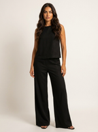 Linnenlook set met mouwloze top en wijde broek in zwart