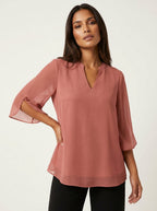 Luchtige chiffon blouse met V-hals in roze