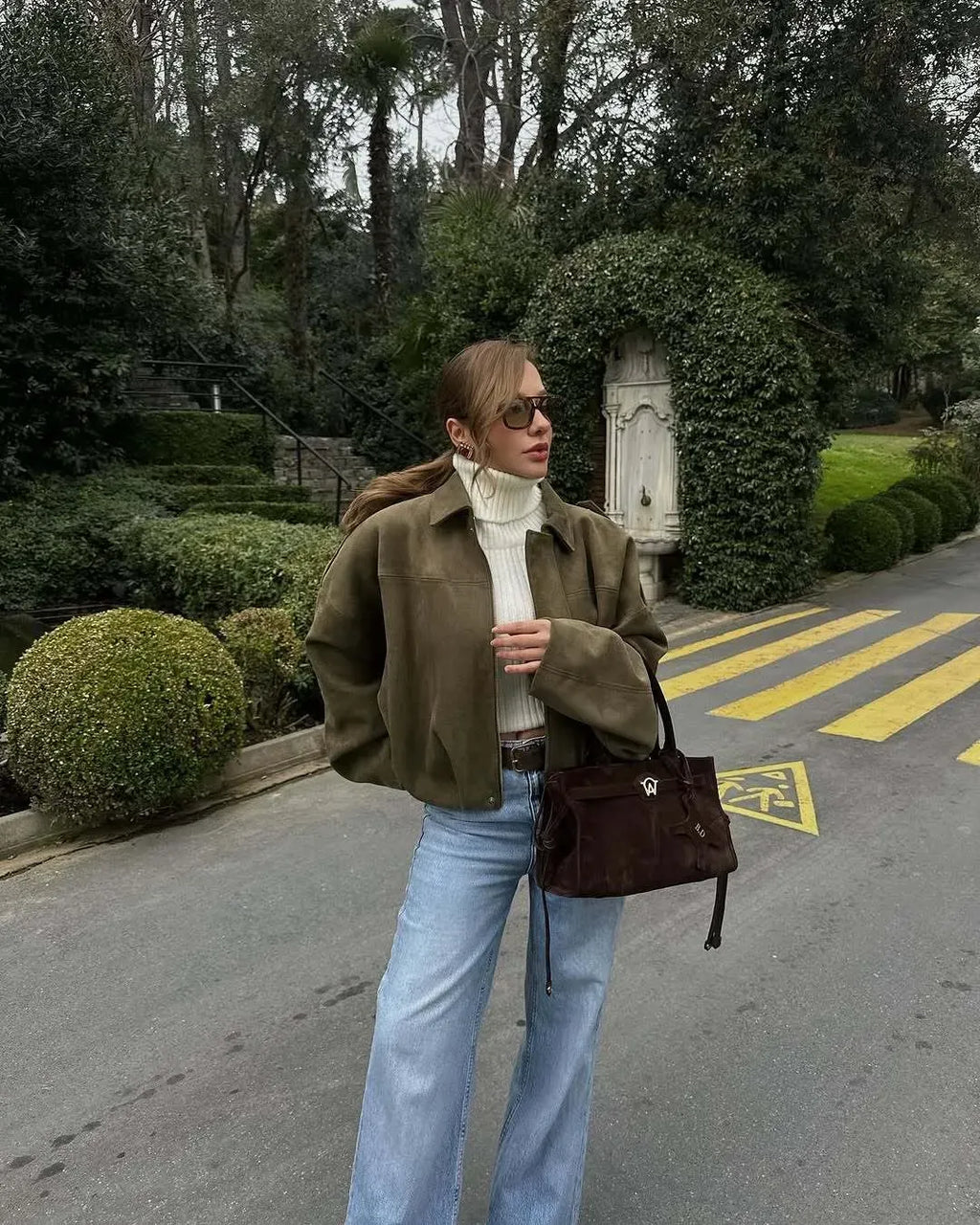 Suède jasje met oversized pasvorm en knoopsluiting