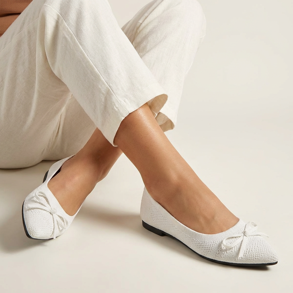 Ballerina's met strikdetail in wit