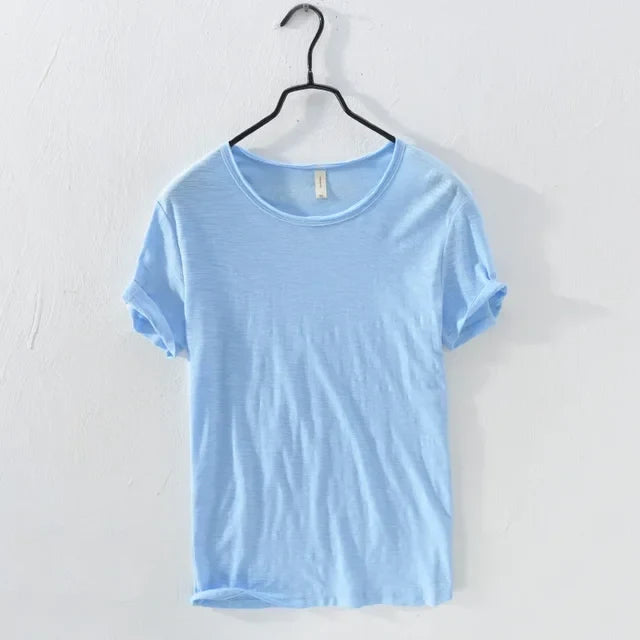 Basic T-shirt met ronde hals in hemel blauw