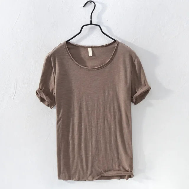 Basic T-shirt met ronde hals in koffie