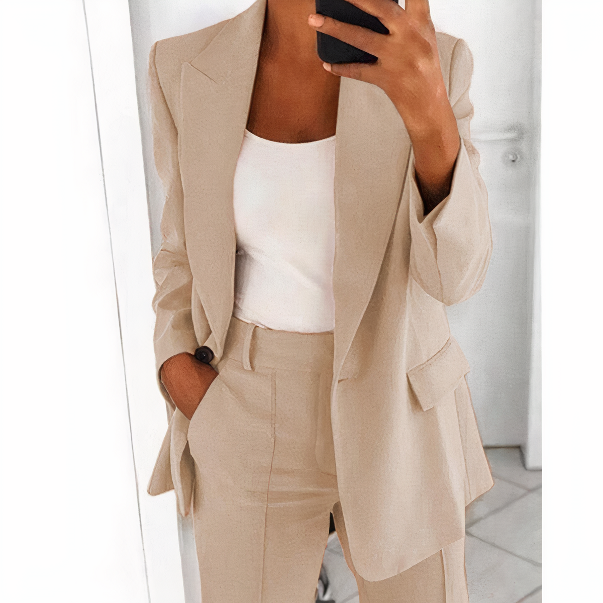 Blazer en broek set met elegante pasvorm voor dames in beige