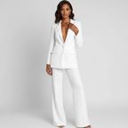 Blazer- en pantalonset met moderne pasvorm voor dames in wit