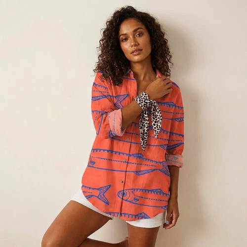Blouse met exotische print en knoopsluiting in rood
