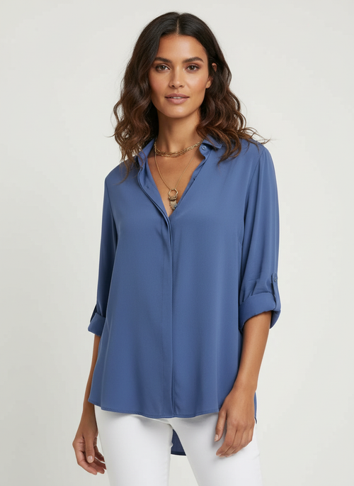Blouse met klassieke kraag en knoopsluiting in blauw
