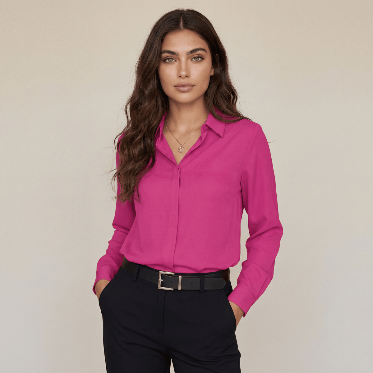 Elegante blouse met knoopsluiting en klassieke kraag in roze