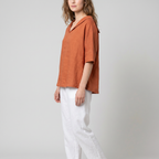 Blouse met V-hals, kraag en losvallende pasvorm voor dames