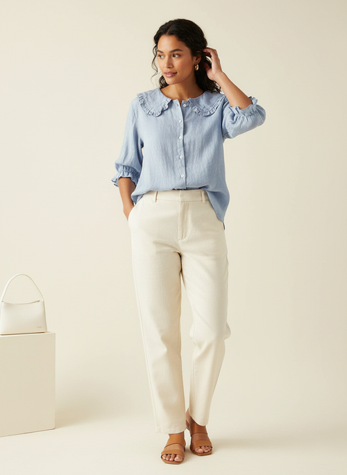 Blouse met volantkraag en ruches in blauw