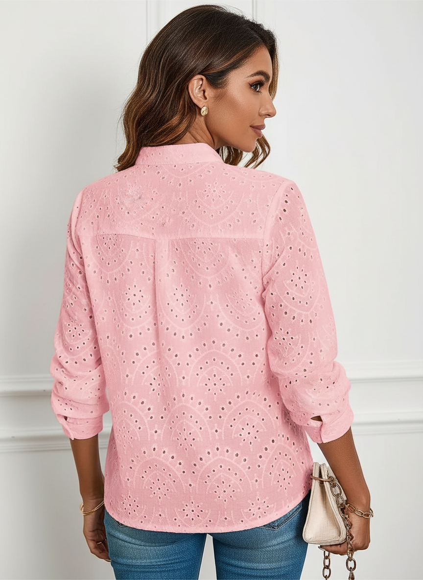 Blouse met V-hals en ajourpatroon