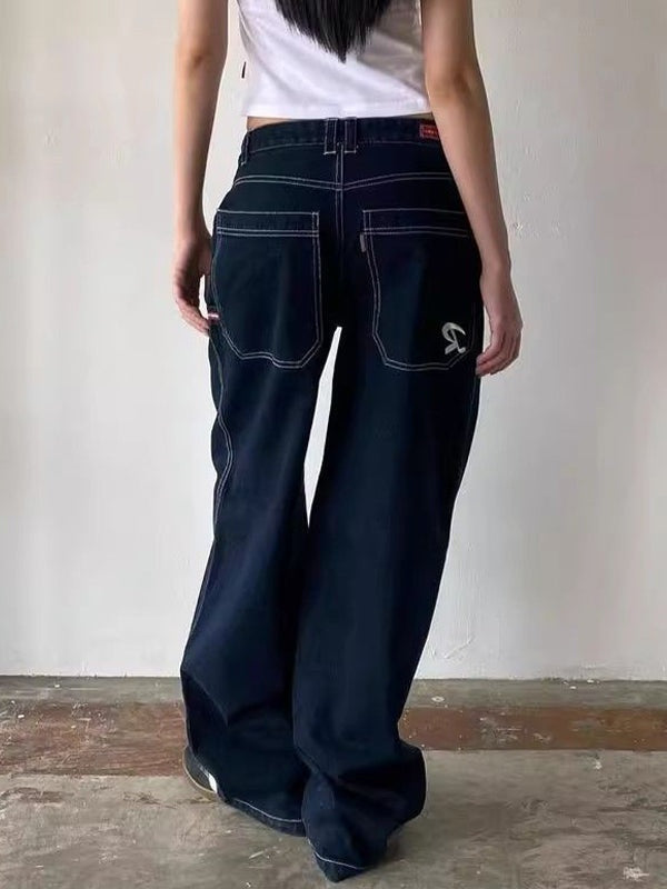 Boyfriend jeans met borduurdetail op de achterzak voor dames