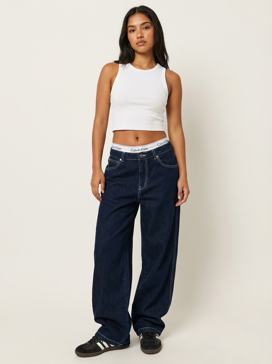 Boyfriend jeans met borduurdetail op de achterzak voor dames