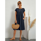 Casual midi-jurk met ronde hals in marineblauw