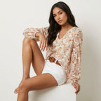 Chiffon blouse met bloemenprint en V-hals voor dames in wit