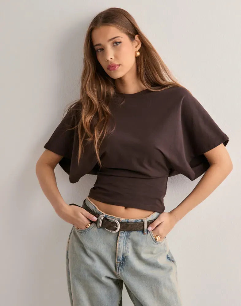 Cropped top met ronde hals en soepele mouwen in bruin