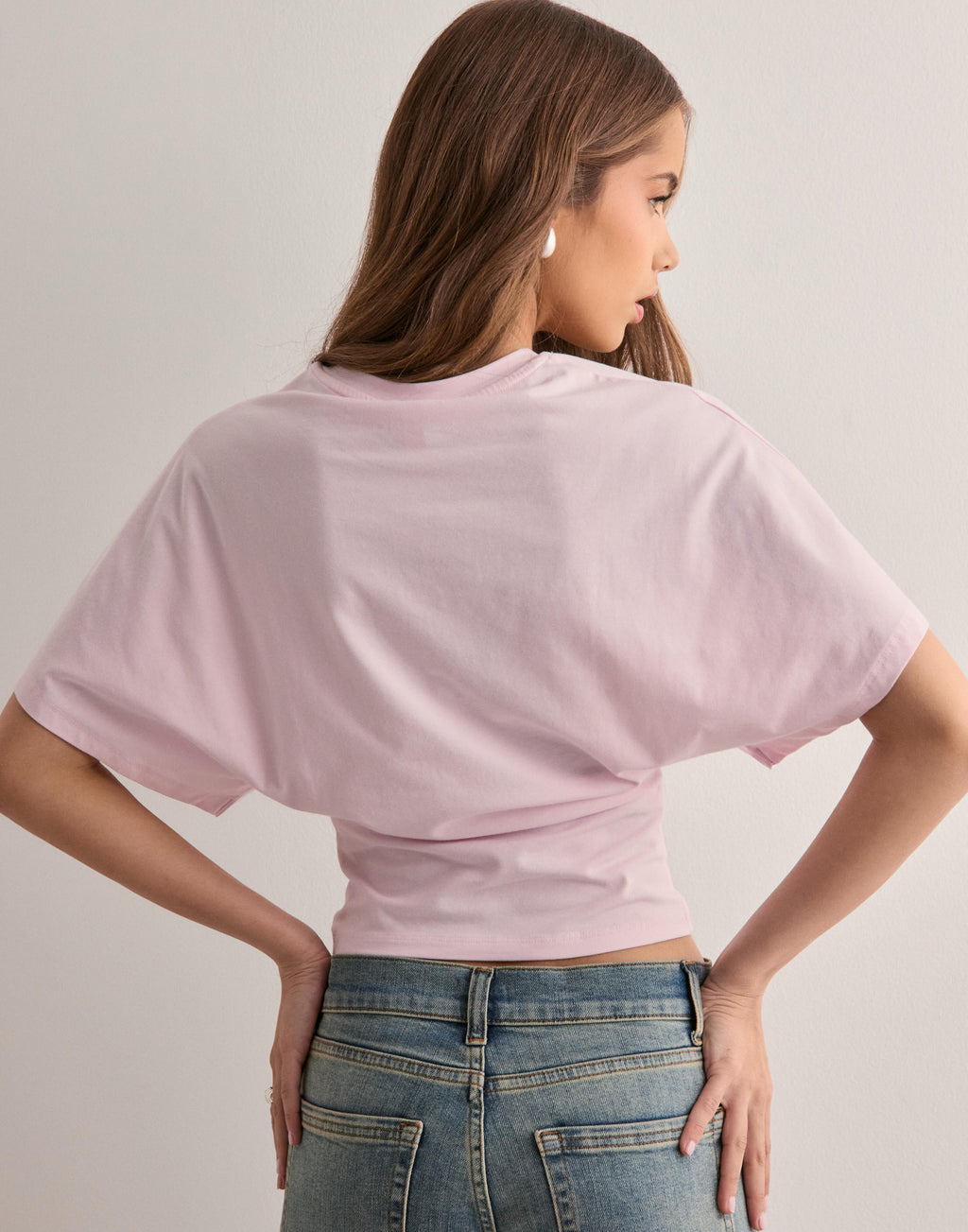 Cropped top met ronde hals en soepele mouwen