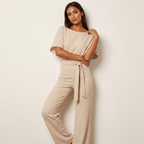 Elegante jumpsuit met tailleceintuur en rechte pijpen voor dames in beige