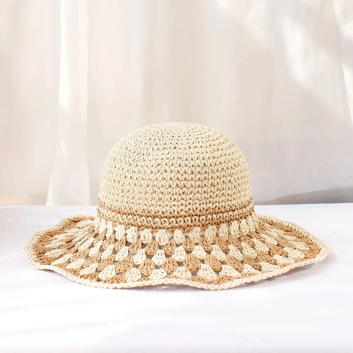 Gehaakte hoed met boho detail voor dames in beige