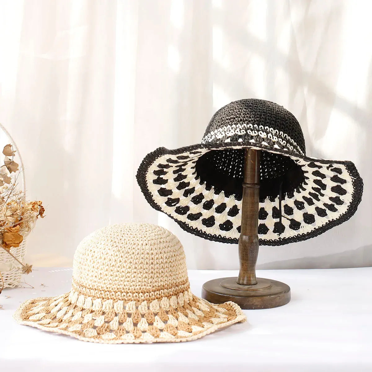 Gehaakte hoed met boho detail voor dames