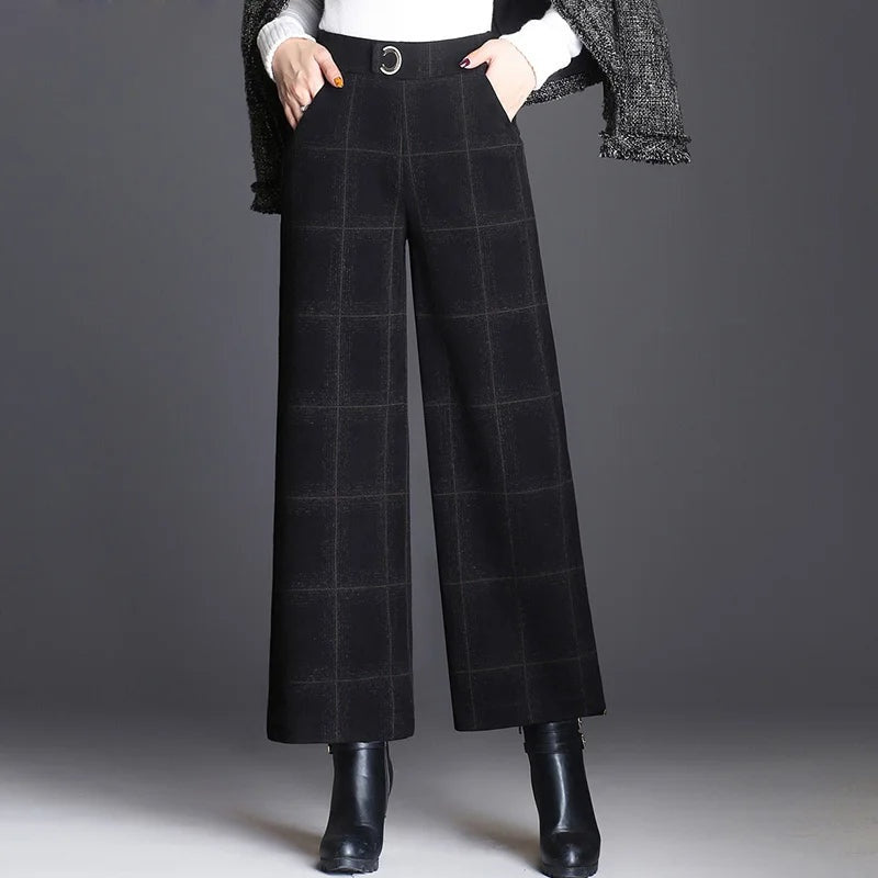 Geruite pantalon met wijde pijpen voor dames in zwart geruit