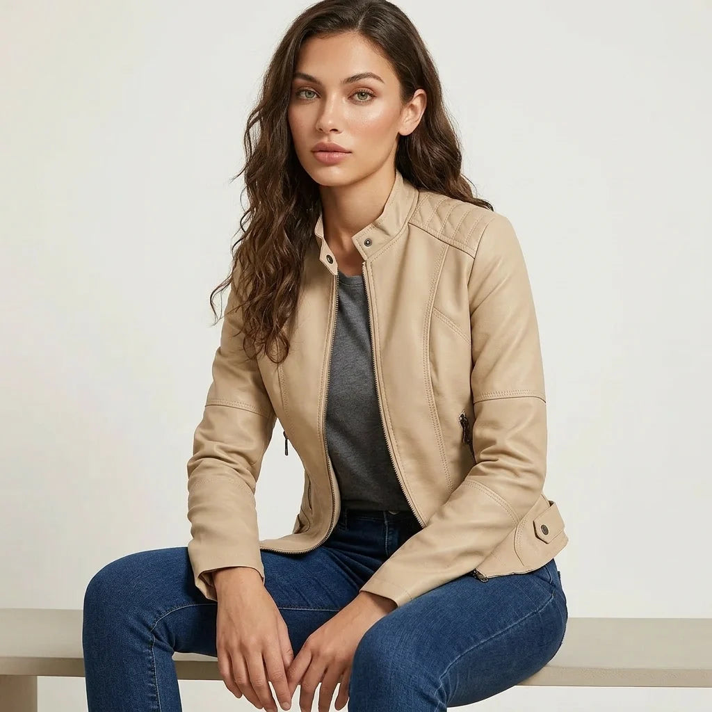 Getailleerd jack met leerlook voor dames in beige