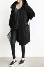 Gewatteerde trenchcoat met capuchon en knoopsluiting voor dames in zwart
