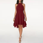 Halterjurk met asymmetrische zoom voor dames in rood