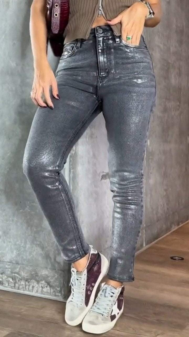 High waist jeans met subtiele glans