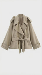 Korte trenchcoat met ceintuur en stormflap voor dames