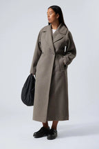 Lange oversized jas met brede revers en knoopsluiting voor dames in grijs