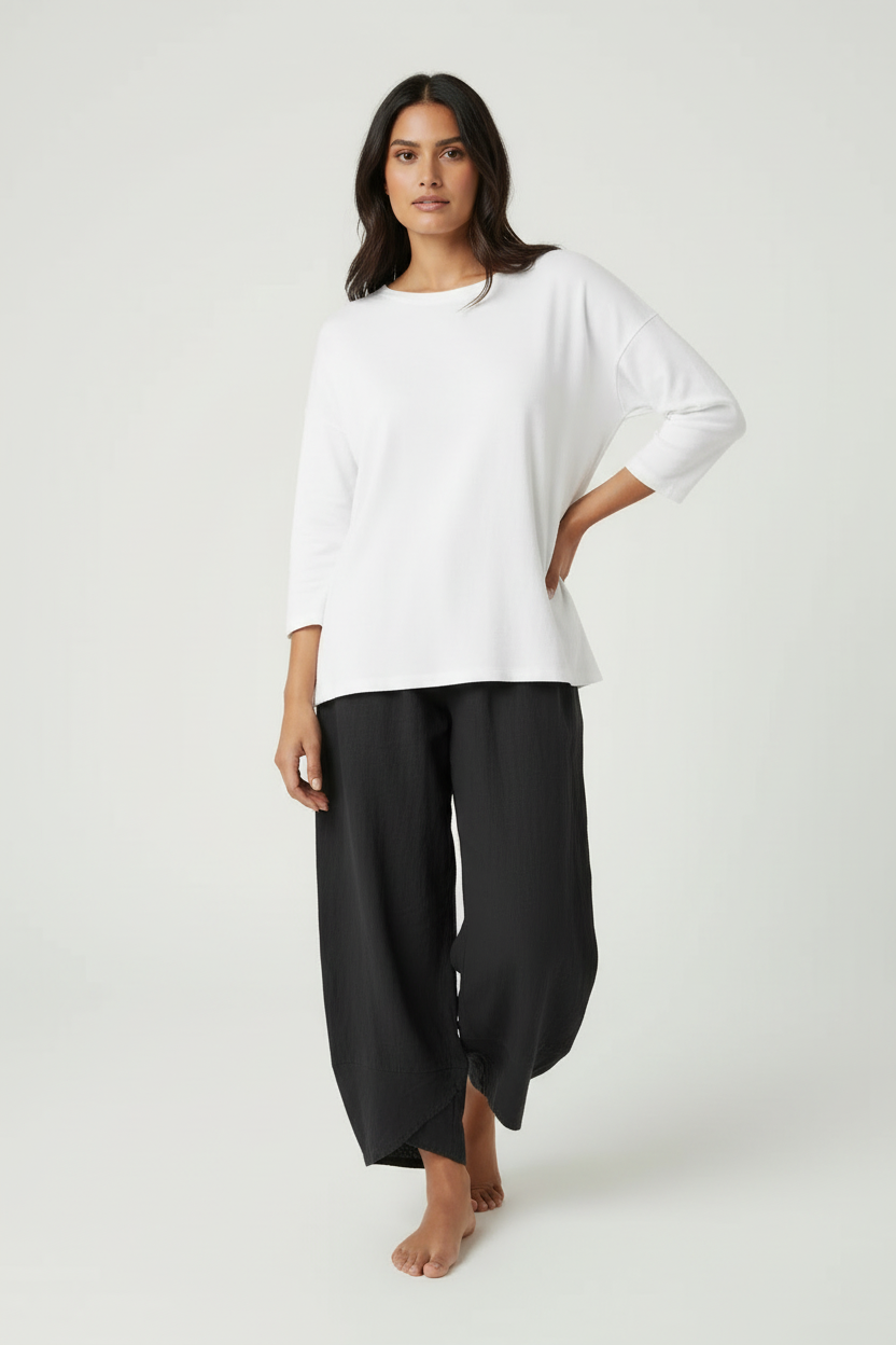 Licht ingekorte broek met stretch in zwart