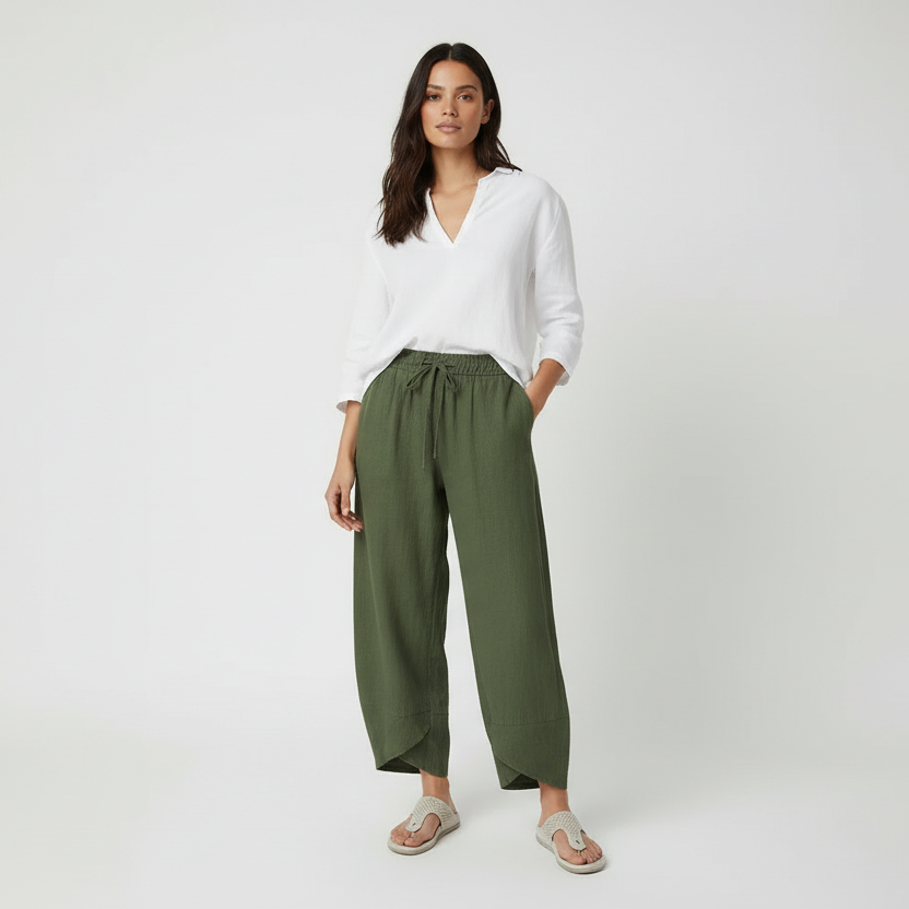 Licht ingekorte broek met stretch in groen