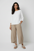 Licht ingekorte broek met stretch in kaki