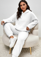 Loungeset met teddy stof en hoodie voor dames in wit
