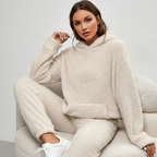 Loungeset met teddy stof en hoodie voor dames in beige