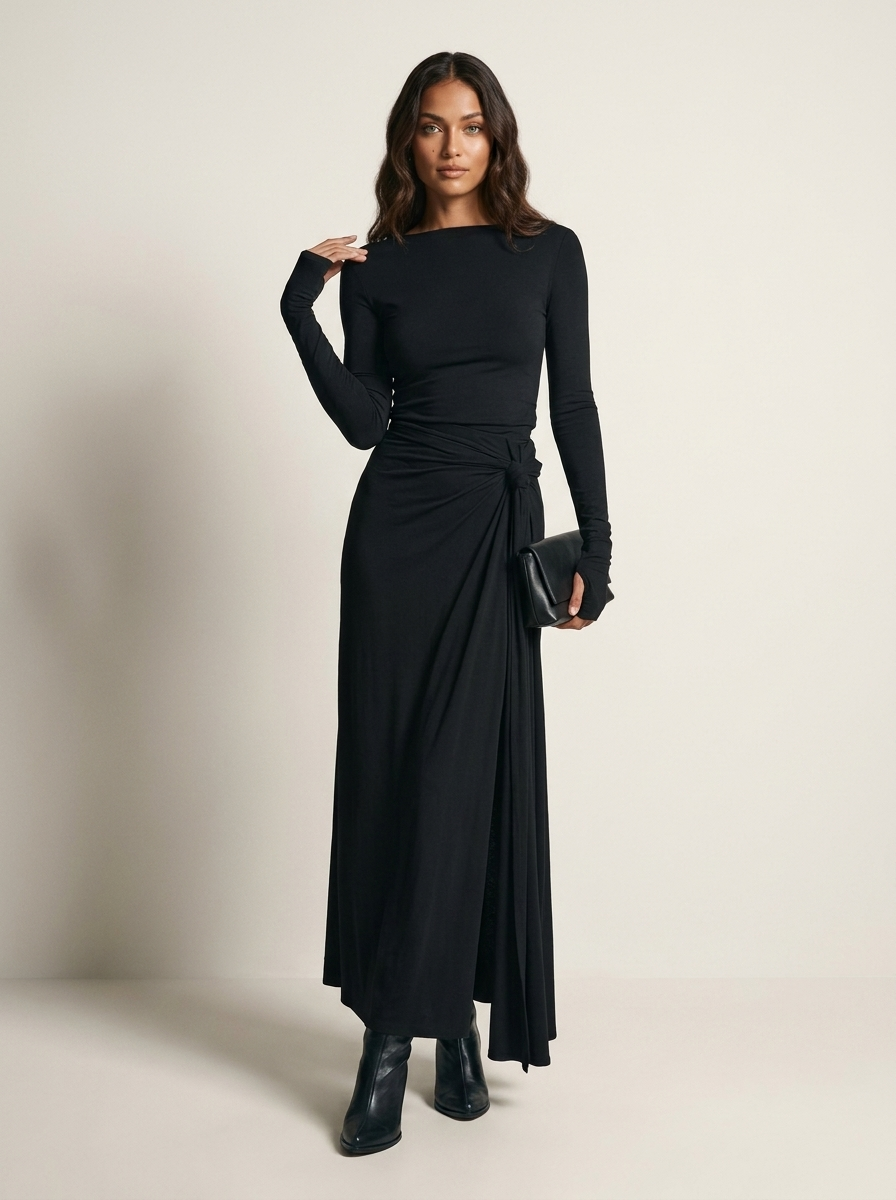 Maxi jurk met drapering en split in zwart