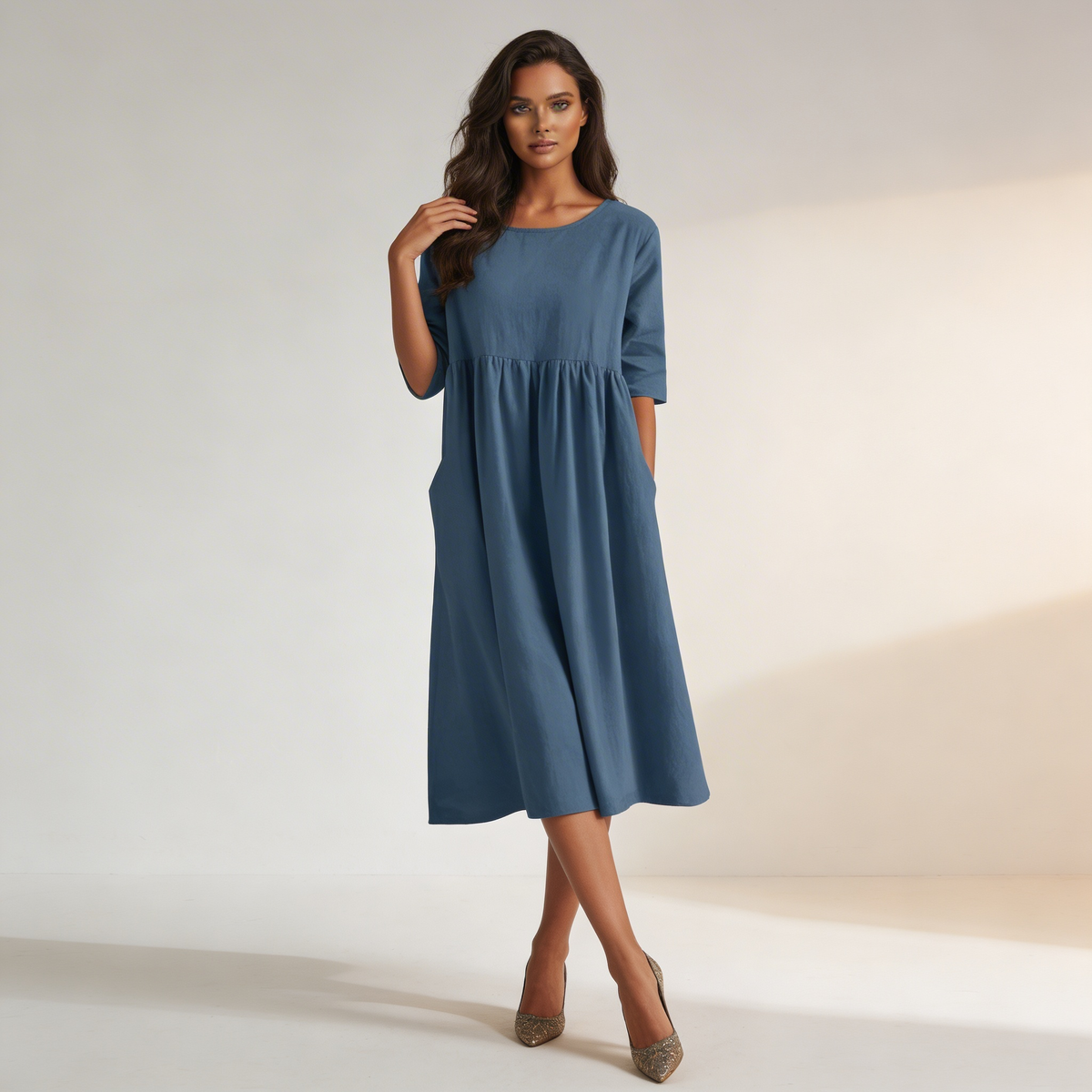 Midi jurk met ronde hals en halve mouwen in blauw
