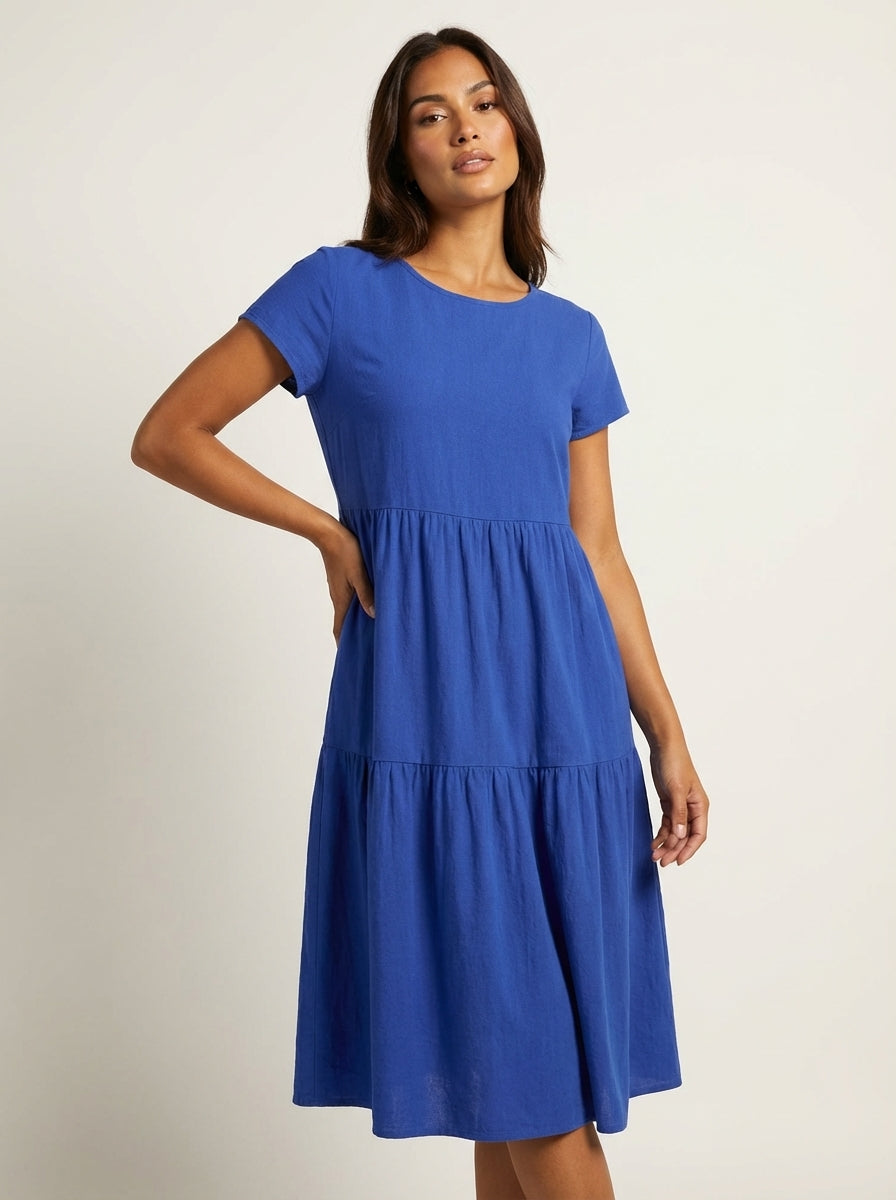 Midi jurk met soepele val en luchtige pasvorm in blauw