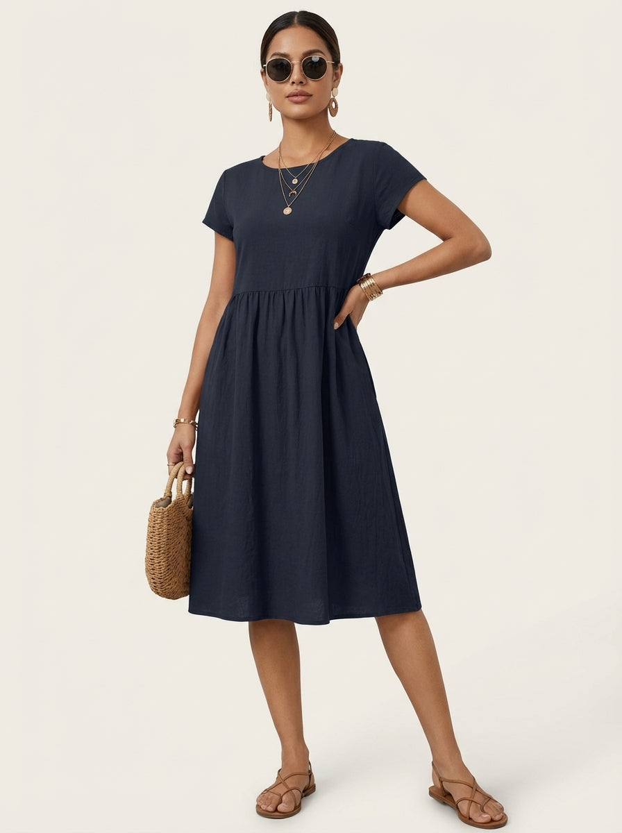 Midi jurk met soepele val en luchtige pasvorm in marineblauw