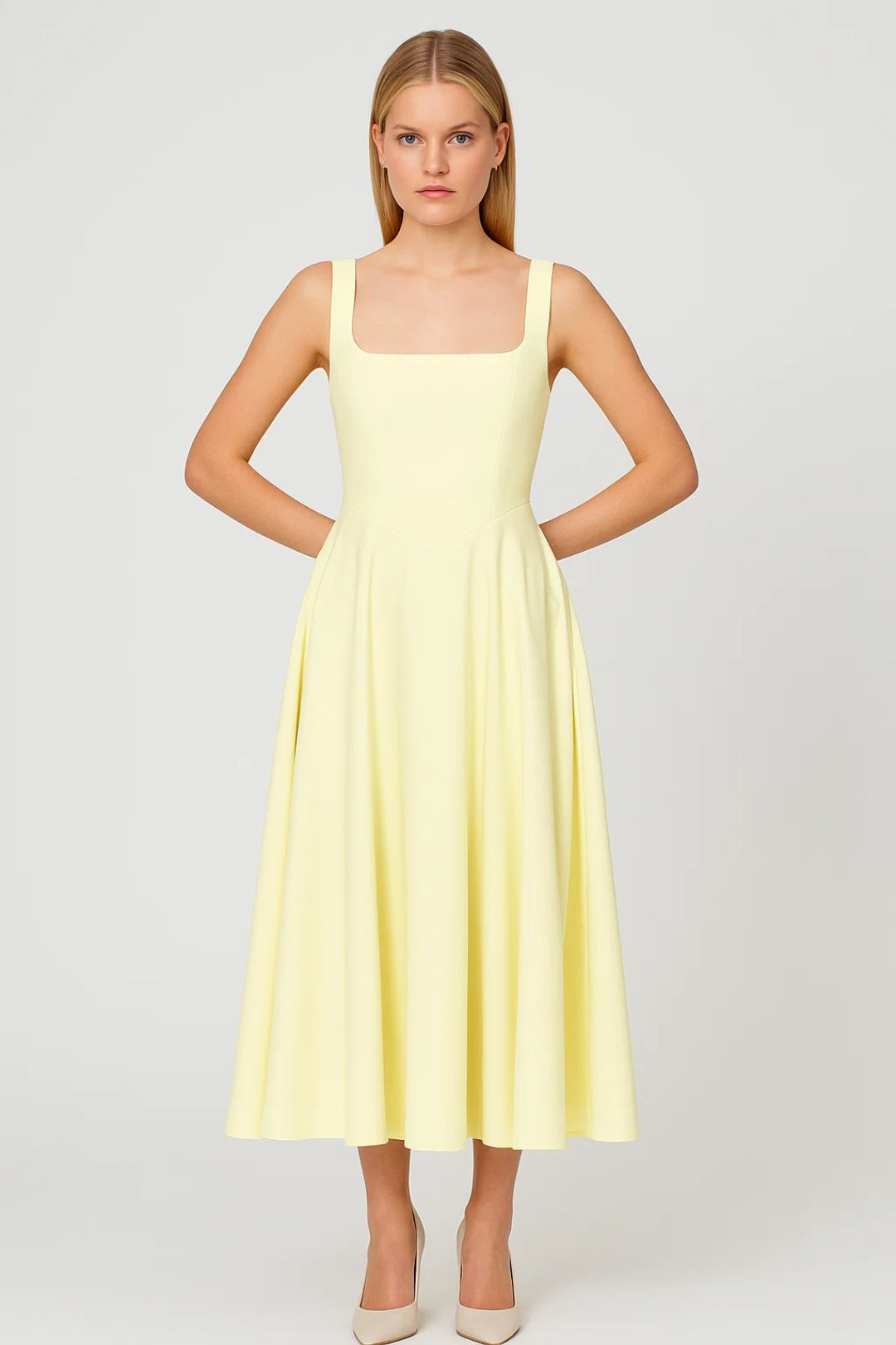 Elegante midi jurk met vierkante halslijn